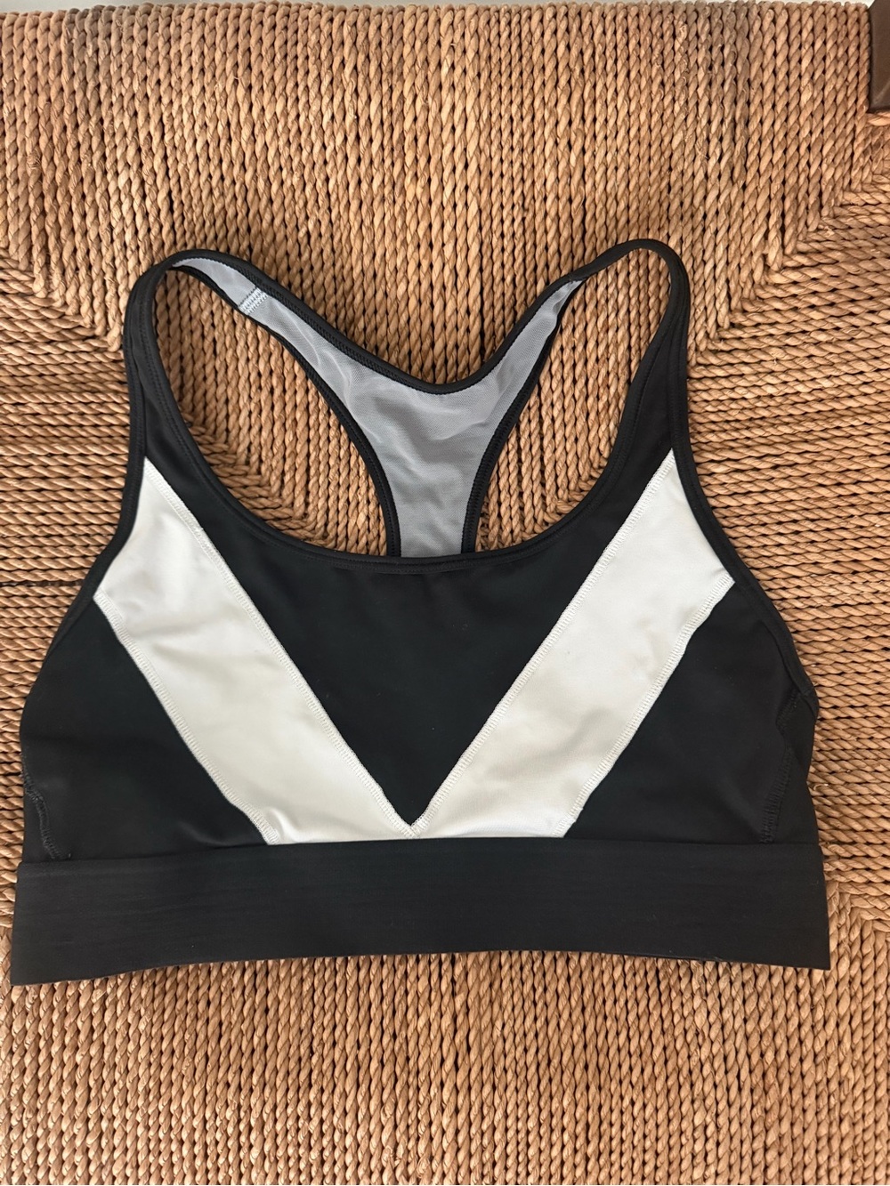 Victoria's Secret PINK | Black & White Sports Bra